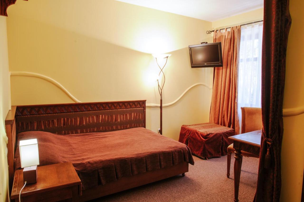 Трипільське Сонце Hotel Podgortsy  Exterior photo
