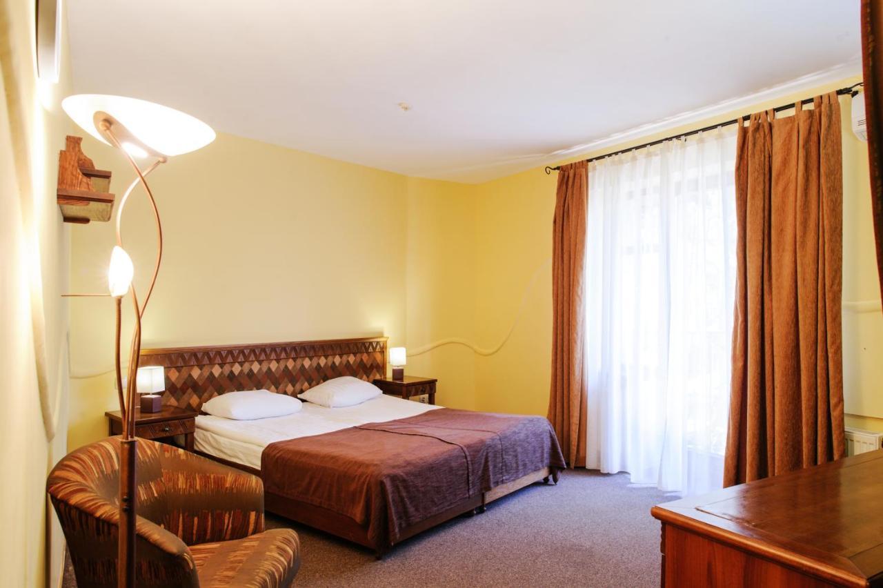 Трипільське Сонце Hotel Podgortsy  Exterior photo
